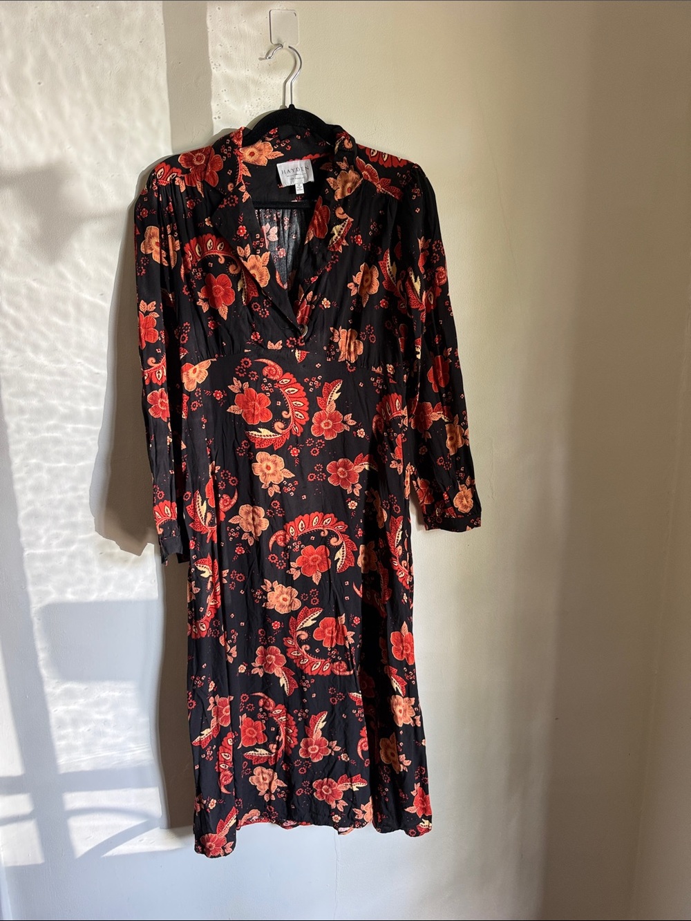 Floral V-Neck Midi Dress in Black and Red